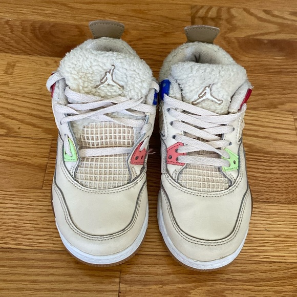 Air Jordan 4 Retro “Where the Wild Things Are” Sneakers - Picture 2 of 15